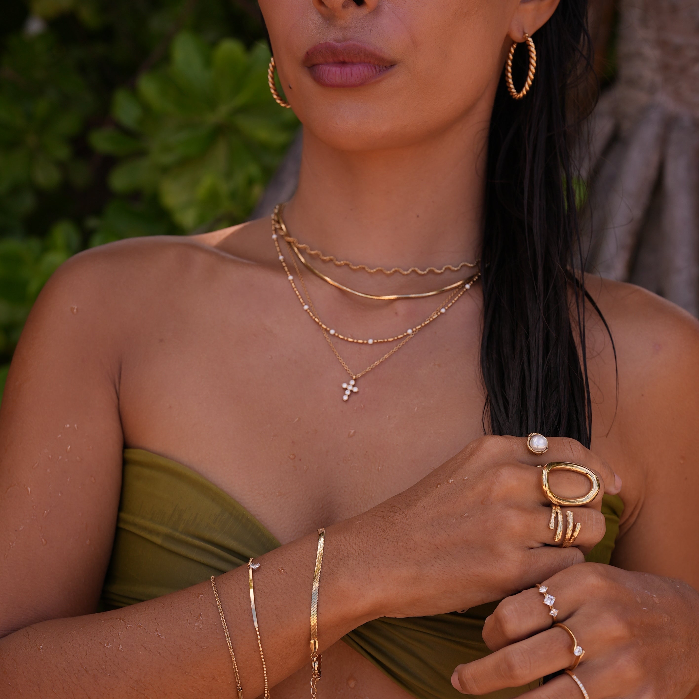 Solra Necklace